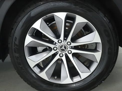 Used 2022 Mercedes-Benz GLE 350 4MATIC image 39