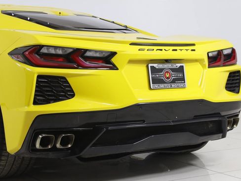 Used 2025 Chevrolet Corvette Stingray Premium Cpe w/ Stealth Interior Trim Package image 32