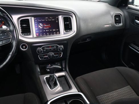 Used 2022 Dodge Charger Scat Pack RWD image 10