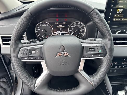 New 2026 Mitsubishi Outlander AWD image 8