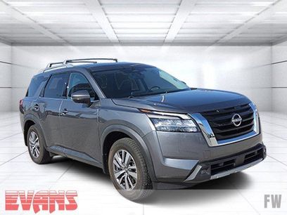 Used 2022 Nissan Pathfinder SL
