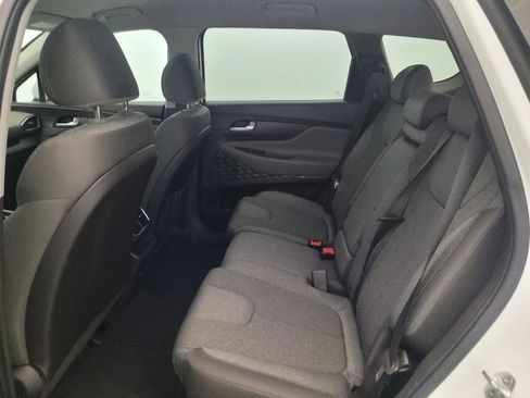 Used 2019 Hyundai Santa Fe SE AWD/4WD image 18