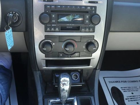 Used 2005 Chrysler 300 Touring w/ Sound Group RWD image 29