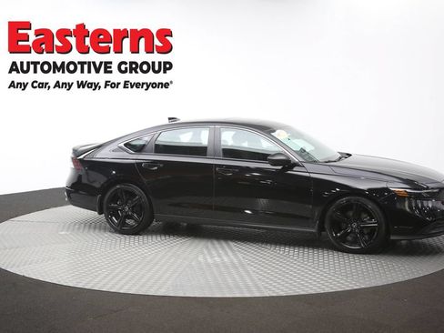 Used 2025 Honda Accord Sport image 47
