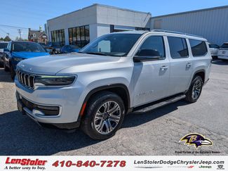 Used 2024 Jeep Wagoneer L Series II w/ Flexible Seating Group video 1