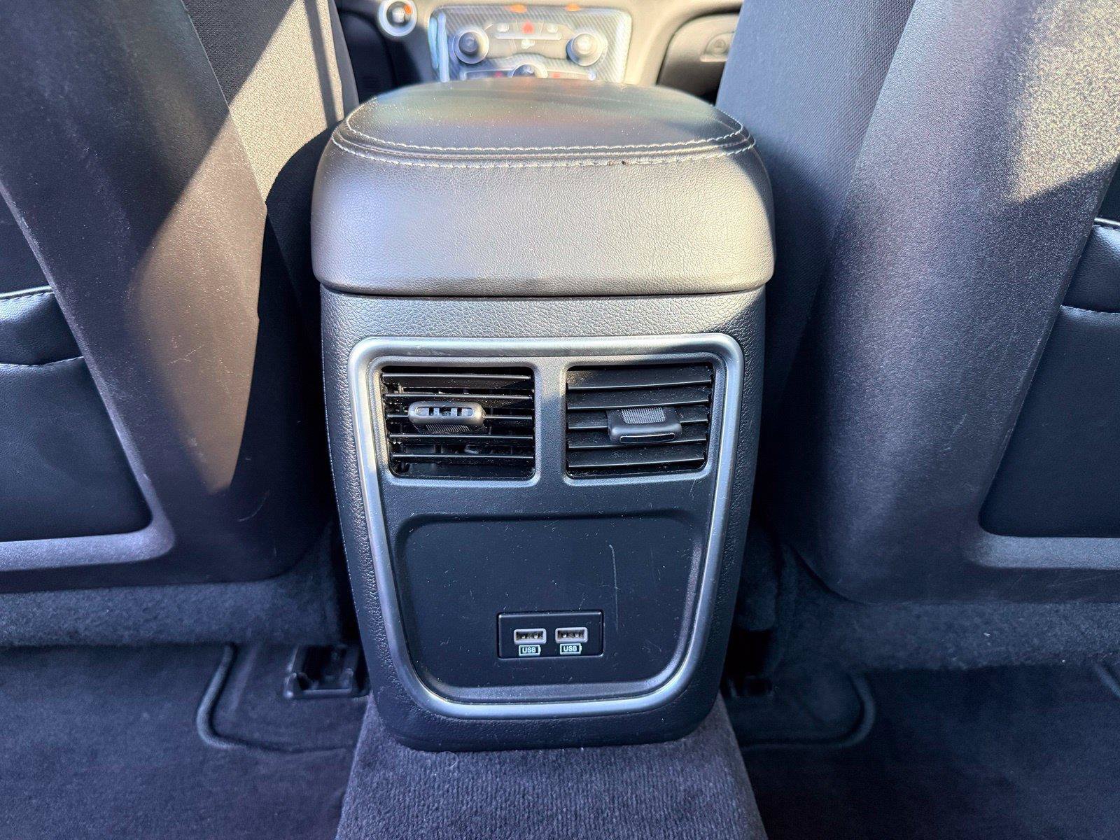 Used 2015 Dodge Charger SXT w/ Rallye Group AWD/4WD image 28