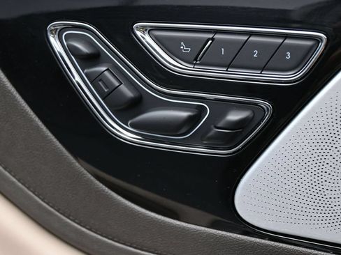 Used 2023 Lincoln Aviator Reserve w/ Equipment Group 201A RWD image 12