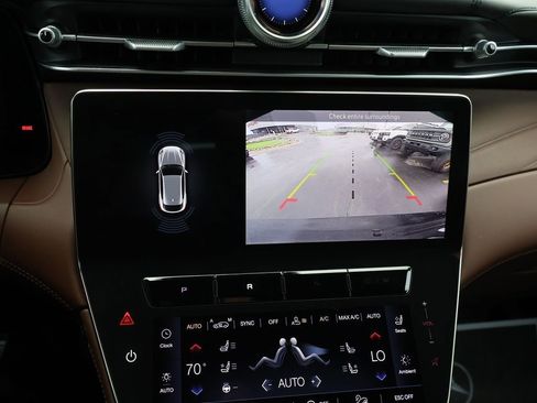 Used 2023 Maserati Grecale GT AWD/4WD image 25
