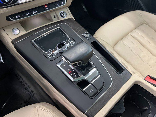 Used 2018 Audi Q5 Prestige AWD/4WD image 21
