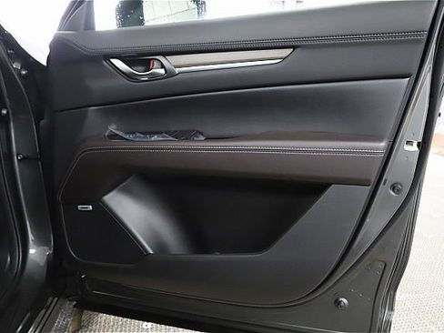 Used 2025 MAZDA CX-5 Signature image 15