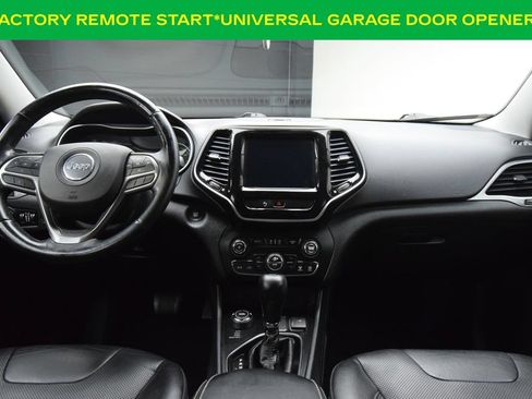 Used 2019 Jeep Cherokee Limited AWD/4WD image 4