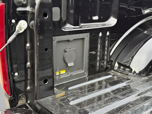 Used 2025 Ford F150 STX w/ STX Black Appearance Package AWD/4WD image 18