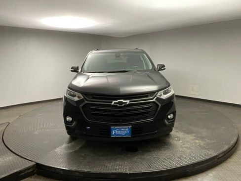 Certified 2021 Chevrolet Traverse Premier w/ Redline Edition image 2