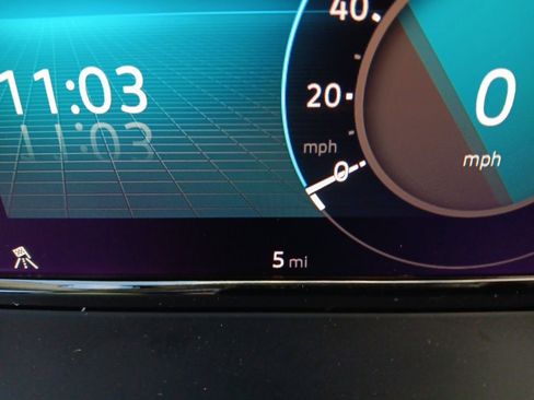 Used 2025 Volkswagen Atlas SE image 17