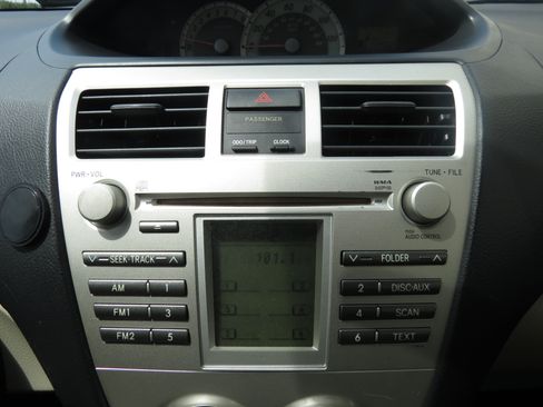 Used 2008 Toyota Yaris Sedan w/ PWR Pkg w/Steel Wheels FWD image 19