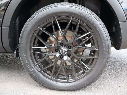 Used 2018 Ford Explorer XLT AWD/4WD image 44