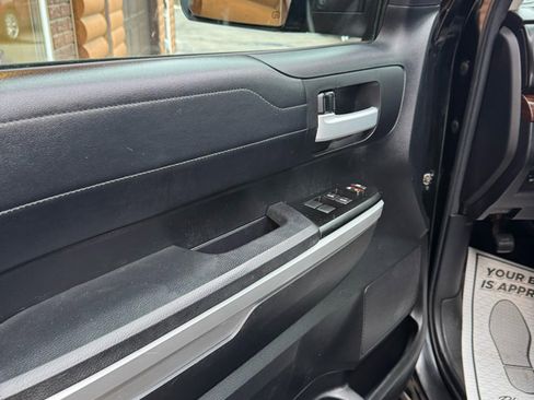 Used 2017 Toyota Tundra Limited image 6