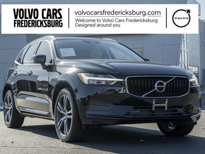 Used 2019 Volvo XC60 T5 Momentum w/ Premium Package