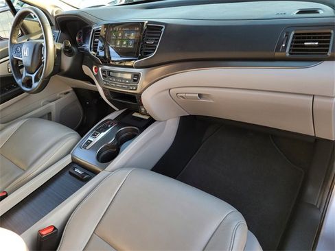 Used 2022 Honda Pilot Special Edition image 19
