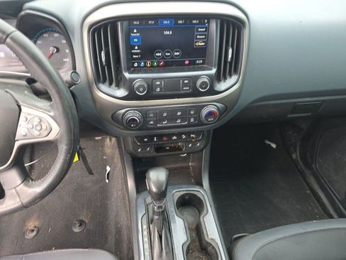 Used 2022 Chevrolet Colorado Z71 image 14