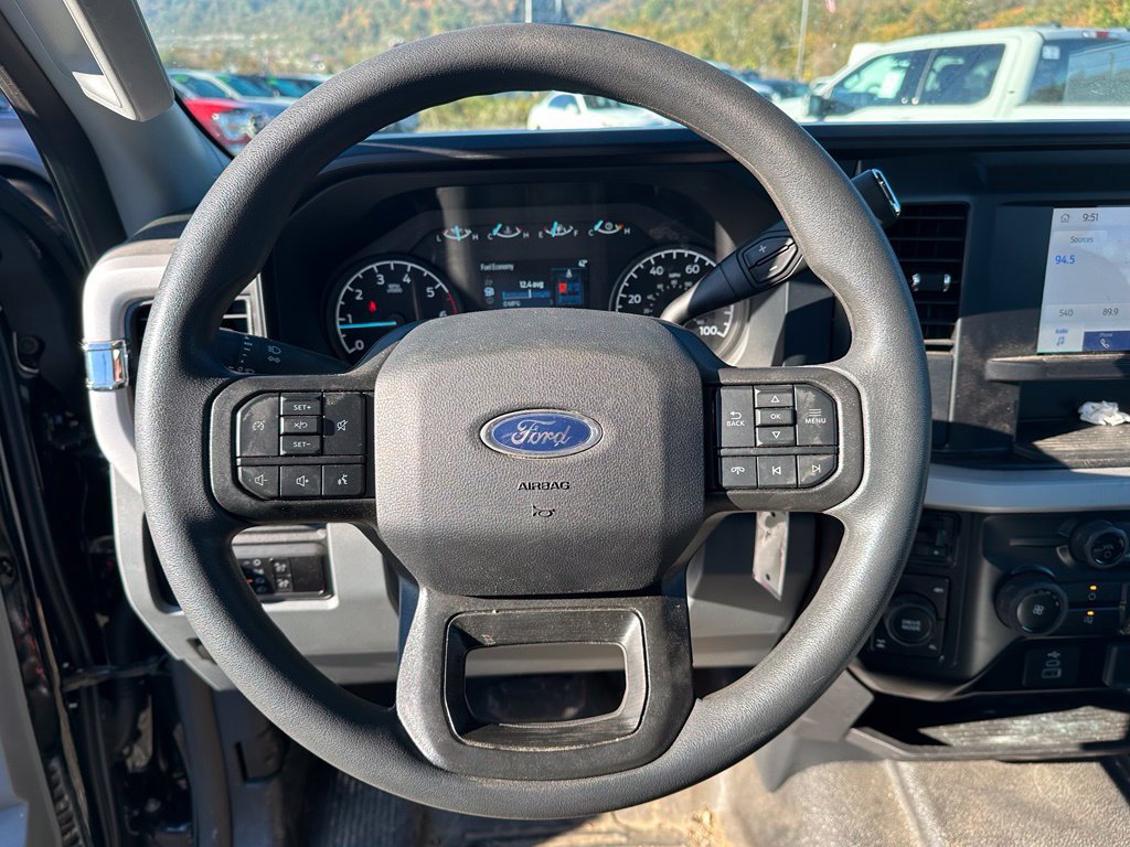 Used 2026 Ford F250 XL w/ XL Chrome Package AWD/4WD image 8