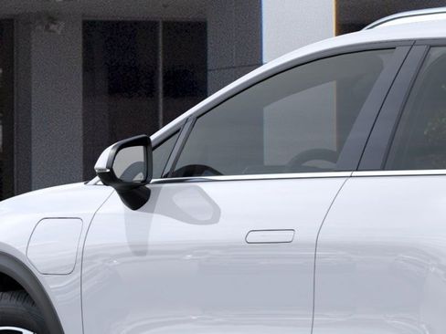 New 2026 Chevrolet Equinox EV LT image 12