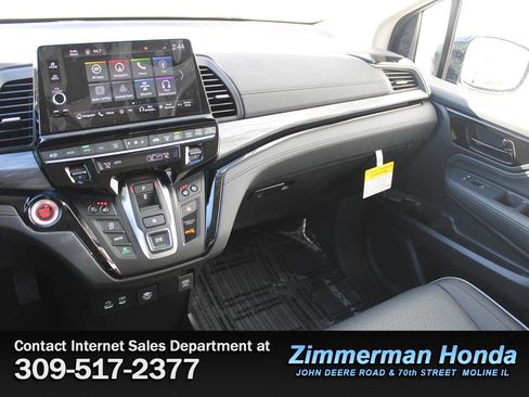 New 2026 Honda Odyssey Elite image 12