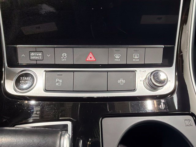 Used 2021 Audi Q8 Premium Plus w/ Premium Plus Package AWD/4WD image 37