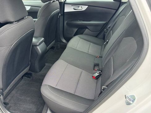 Used 2024 Kia Forte LXS w/ LXS Technology Package image 14