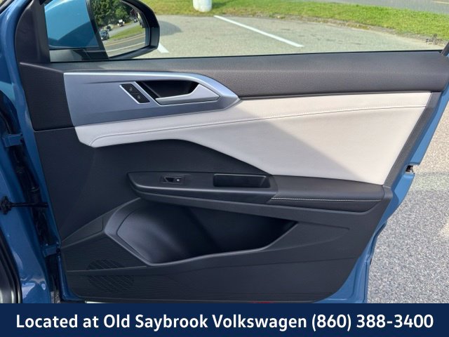 Certified 2026 Volkswagen Taos SE AWD/4WD image 29
