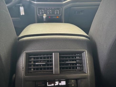 Used 2018 Volkswagen Atlas S image 19