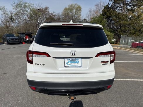 Used 2022 Honda Pilot TrailSport image 6
