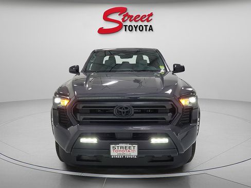 New 2026 Toyota Tacoma SR5 image 7