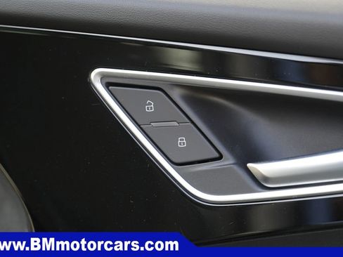 Used 2024 Audi Q4 e-tron Premium Plus w/ Premium Plus AWD/4WD image 37