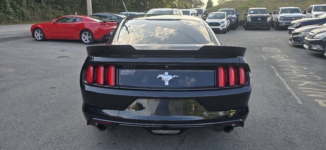 Used 2016 Ford Mustang Coupe w/ Equipment Group 051A RWD image 8