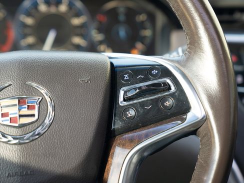 Used 2013 Cadillac XTS Platinum w/ Driver Assist Package image 38