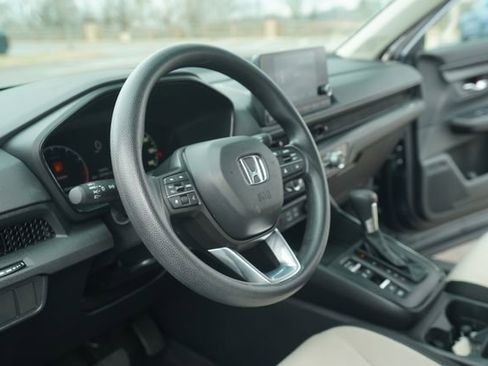 Used 2023 Honda CR-V EX image 27