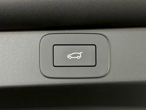 New 2026 Land Rover Range Rover SE AWD/4WD image 18