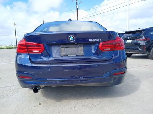 Used 2016 BMW 320i Sedan image 8