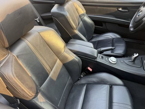 Used 2008 BMW M3 Convertible w/ Technology Pkg RWD image 9