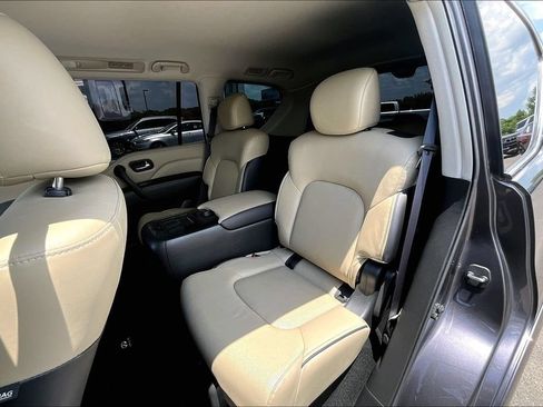 Used 2023 INFINITI QX80 Premium Select w/ Cargo Package AWD/4WD image 25