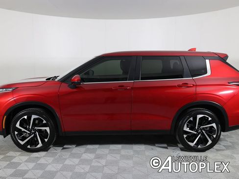 Used 2024 Mitsubishi Outlander SE FWD image 8