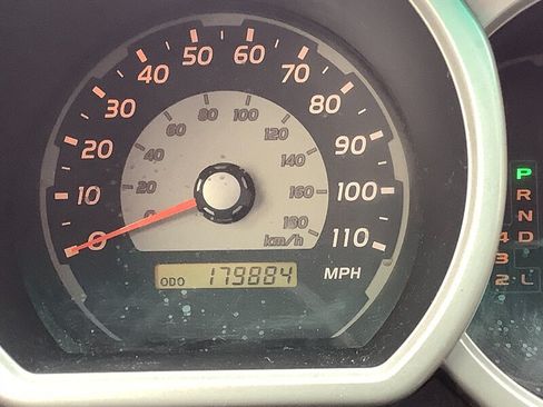 Used 2004 Toyota 4Runner SR5 RWD image 20