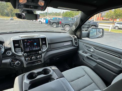 Used 2022 RAM 1500 Big Horn image 22