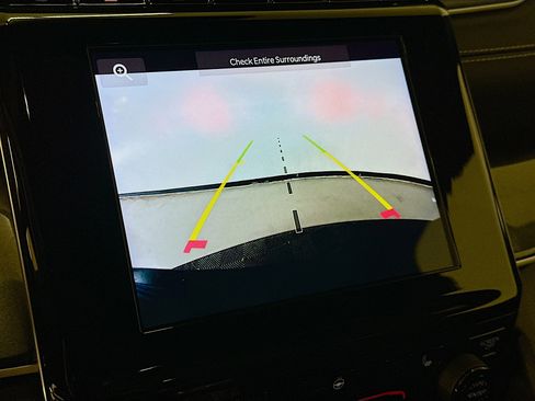 Used 2023 Jeep Grand Cherokee Altitude image 22