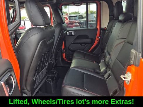 Used 2023 Jeep Gladiator Rubicon AWD/4WD image 14