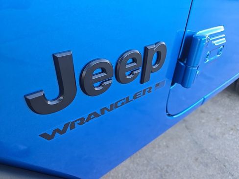 New 2026 Jeep Wrangler Sport AWD/4WD image 19