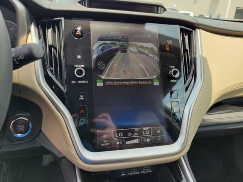 New 2024 Subaru Outback Limited AWD/4WD image 15