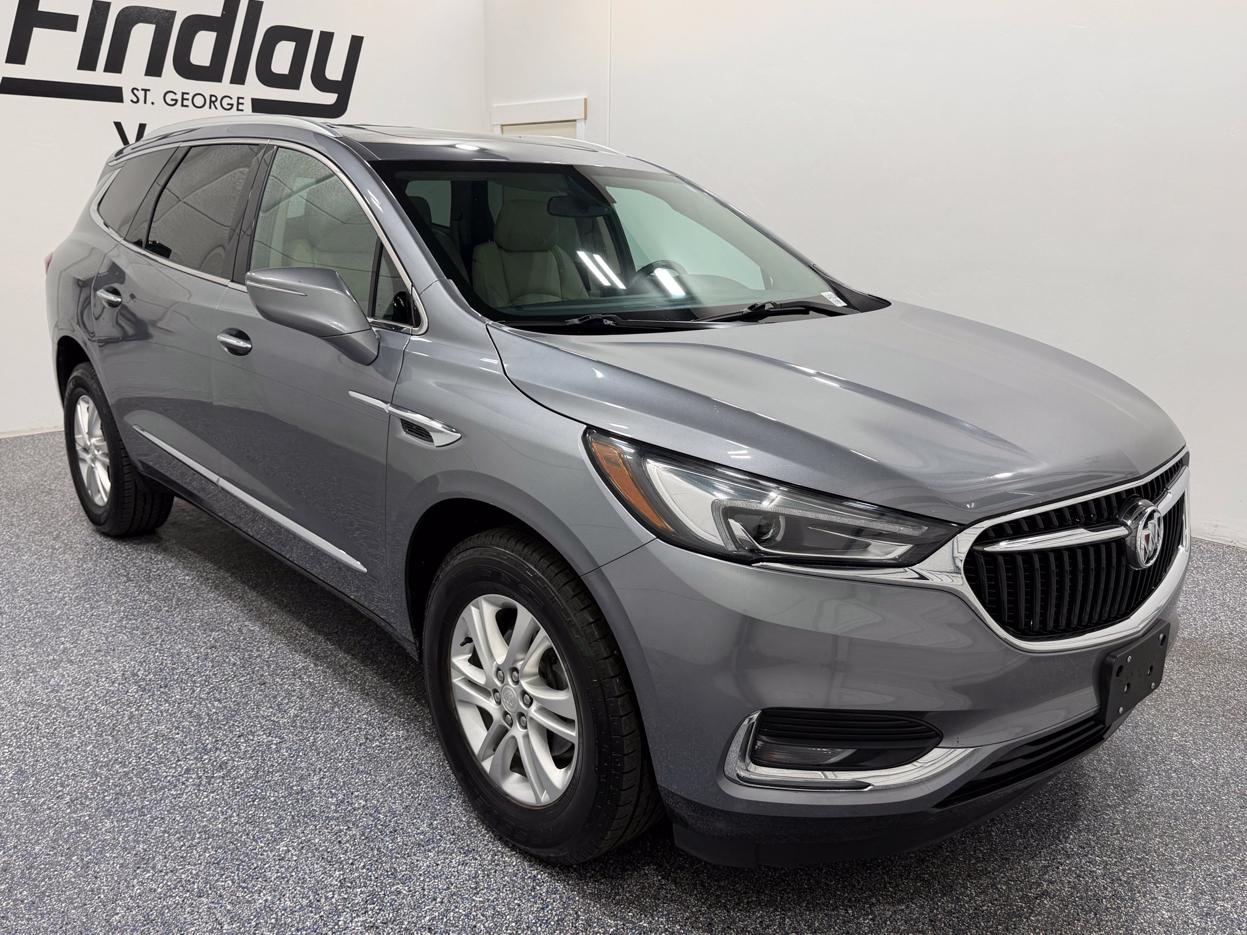 Used 2020 Buick Enclave Essence w/ Sound and Sites Package AWD/4WD image 9