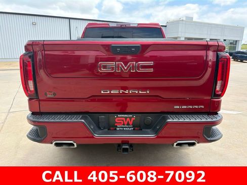 Used 2023 GMC Sierra 1500 Denali w/ Denali Reserve Package AWD/4WD image 4